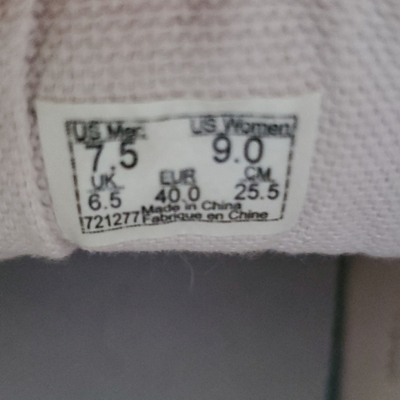 Vans - women's size 9.0 - Picture 5 of 7